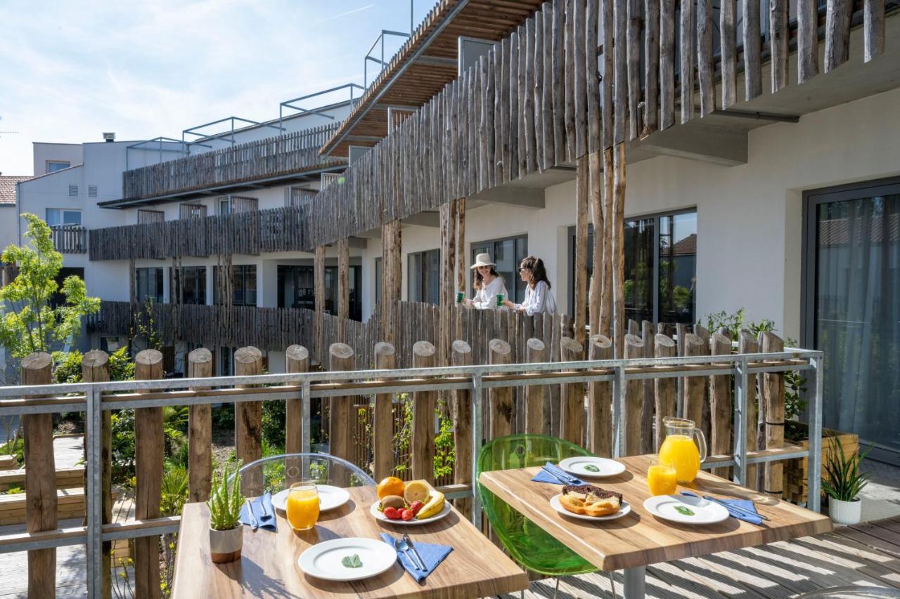 Athome Residence Et Spa La Rochelle  Ngoại thất bức ảnh