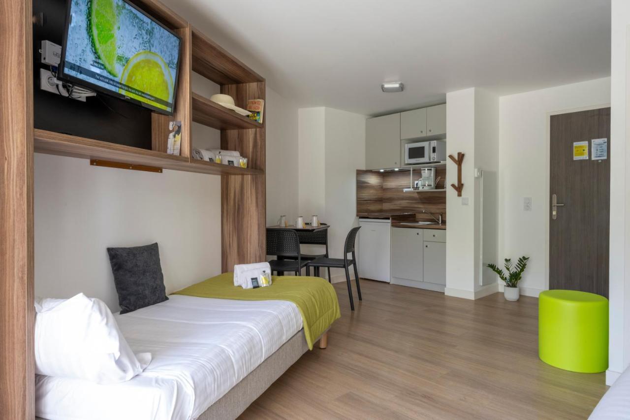 Athome Residence Et Spa La Rochelle  Ngoại thất bức ảnh